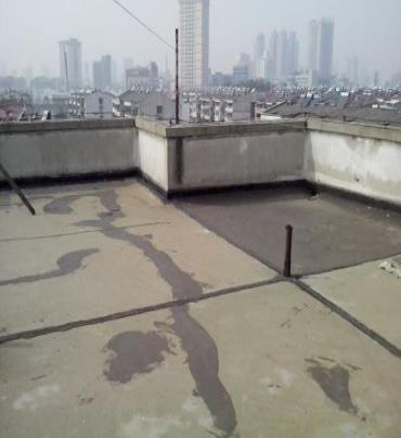 拉萨漏水维修 楼顶漏水是什么原因，楼顶漏水维修方法是什么?
